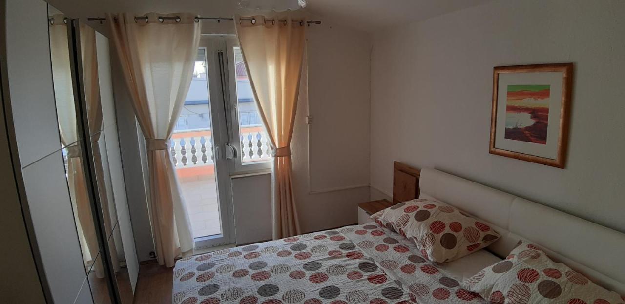 Apartman Jopa Pag Town Exterior photo
